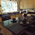 Lovely Bright Room In Coventry