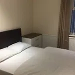 Lovely Bright Room In Coventry
